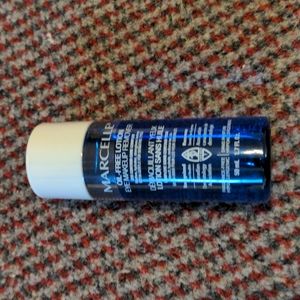 FREE WITH PURCHASE - 2x Marcelle Oil Free makeup removers